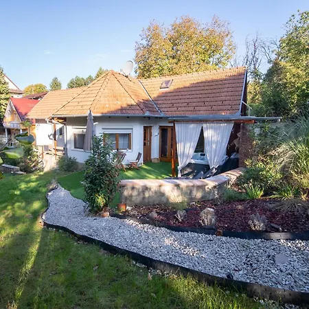 Foxforest Vendeghaz Vakantiehuis Zalakaros