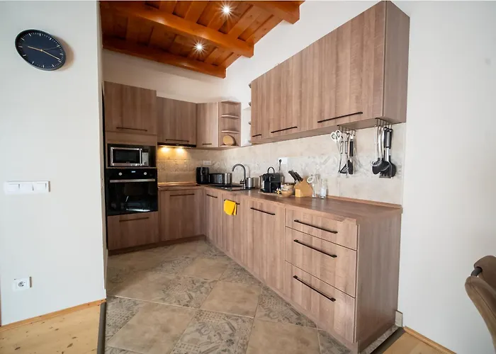 Foxforest Vendeghaz בית נופש *